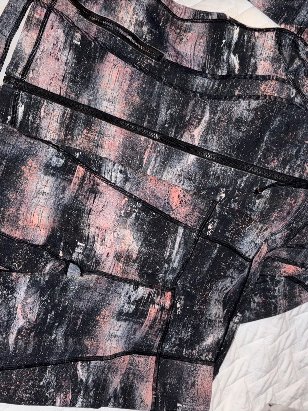 Lululemon Abstract Print Zip-Up Jacket in Black and Dusty Pink